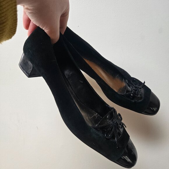 3 For 35 🙌🌼 VINTAGE Etienne Aigner Leather and Suede Heels - Picture 5 of 6